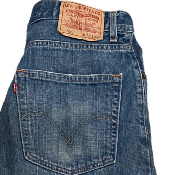 Levi's Vintage Loose & Straight Fit 569 Jeans - Picture 7 of 14